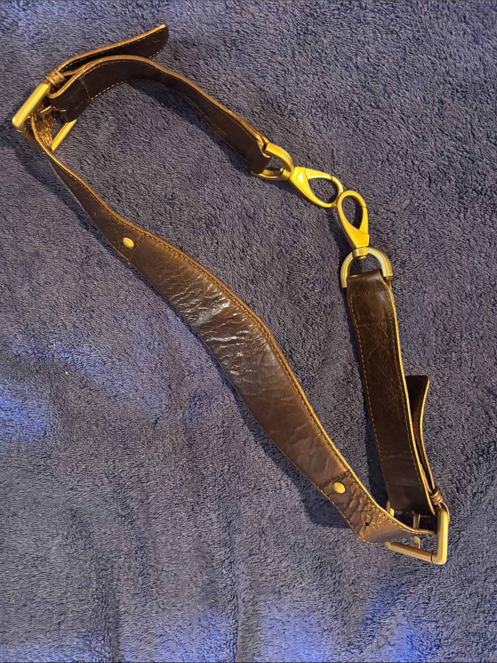 Source Unknown Dark Brown Leather belt with Gold Hardware